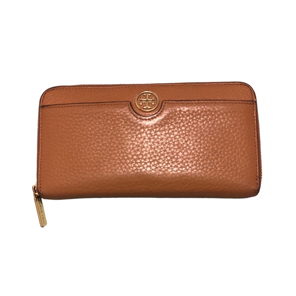 Tory Burch Long Zip Wallet